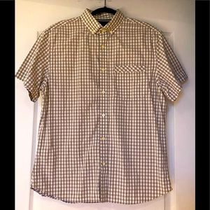 Banana Republic Men’s Short Sleeve Shirt Size: L